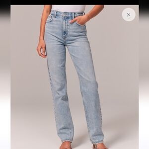Abercrombie & Fitch The 90's Straight Ultra High Rise Jeans Size 28 6R